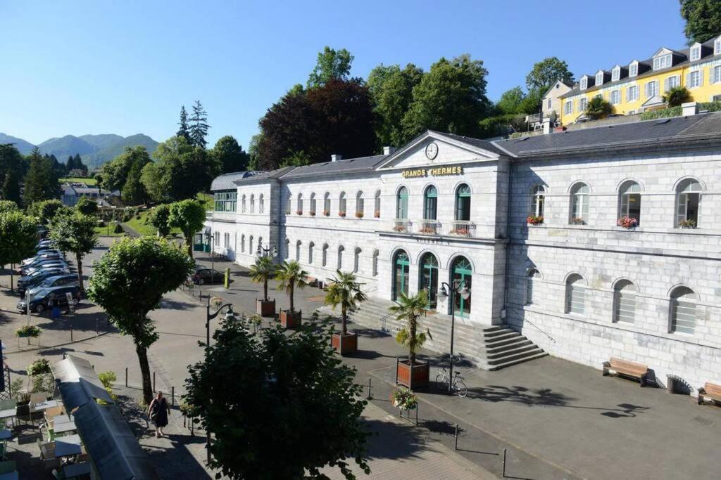Апартаменти Le Petit St-Jean Баньєр-де-Бігорр Екстер'єр фото